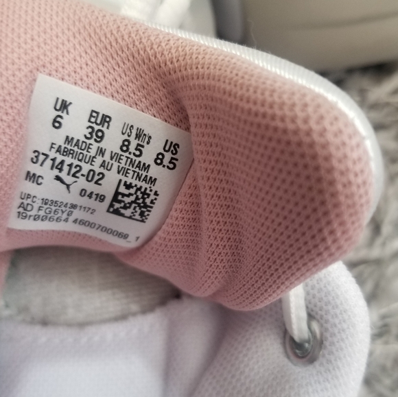 PUMA Storm Y Metalic Lace up CHUNKY Women SNEAKER....😍🥰🙎‍♀️ - Picture 4 of 9